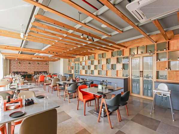 Restaurant - Capital O 23322 Hoysala Inn (Hyderabad)