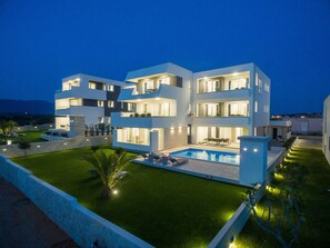 Exterior - Apartments & Rooms Pool Villas Maris (Novalja)