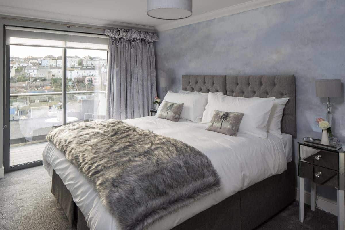 Soundproofing, iron/ironing board (on request), free WiFi, bed sheets