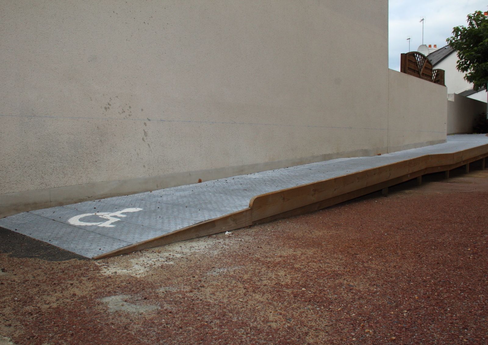 deluxe double room, accessible | 1 bedroom, premium bedding, select comfort beds, minibar