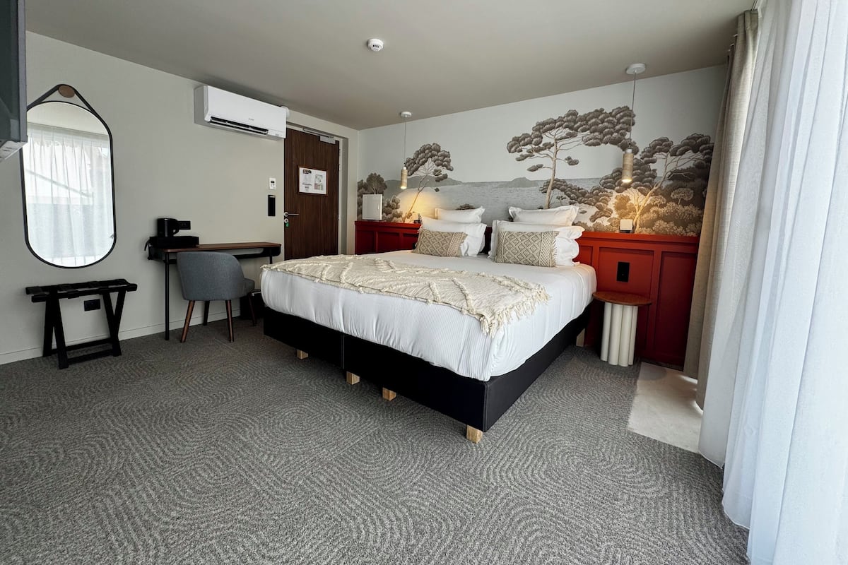 Literie de qualité supérieure, matelas Select Comfort, bureau