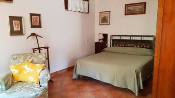 Studio, lantai dasar | Didekorasi berbeda-beda dan dilengkapi dengan perabotan berbeda-beda