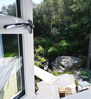Deluxe Double Room, 1 Double Bed, Garden View | Garden view - The Old Vicarage (Machynlleth)