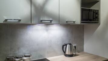 Fridge, microwave, stovetop, electric kettle