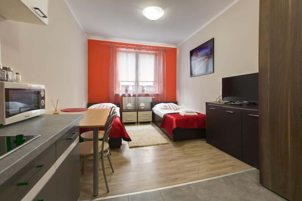 Apartment (1) | Schallisolierte Zimmer, Bügeleisen/Bügelbrett, kostenloses WLAN