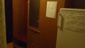 Huoneisto | Työpöytä, silitysrauta/-lauta, ilmainen Wi-Fi, vuodevaatteet