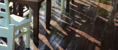 Petit déjeuner et déjeuner servis sur place, spécialités Cuisine turque