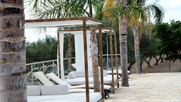 Sundeck