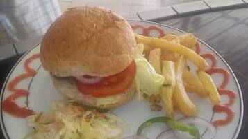 Breakfast, lunch, dinner served; local and international cuisine