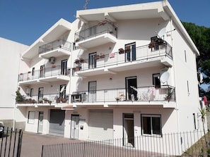 Front of property - Aldo Moro Lucas 1 (Patti)