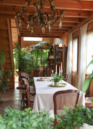 Petit déjeuner continental compris tous les jours