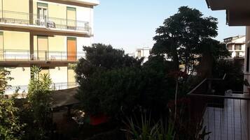 Apartment, 2Â Schlafzimmer | Ausblick vom Zimmer