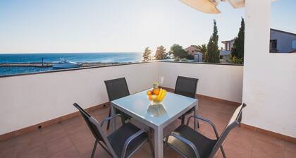 Apartments by the Sea Semy