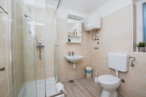 Comfort Studio, 1 Bedroom, Terrace, Sea View (A5) | Bathroom | Shower, towels, toilet paper