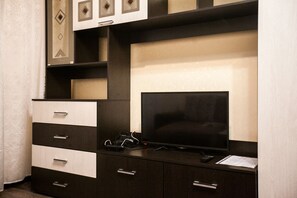 Apartment, 1 Schlafzimmer | Wohnzimmer | Fernseher