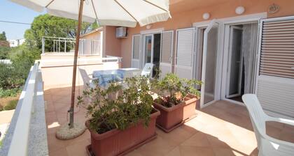 Studios & Rooms Fiesta