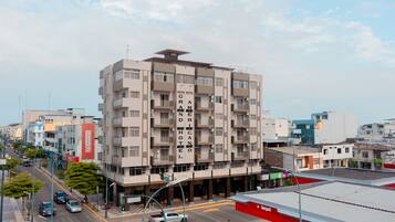 Chambre Simple, 1 lit double, non-fumeurs | Coffres-forts dans les chambres, Wi-Fi gratuit, draps fournis