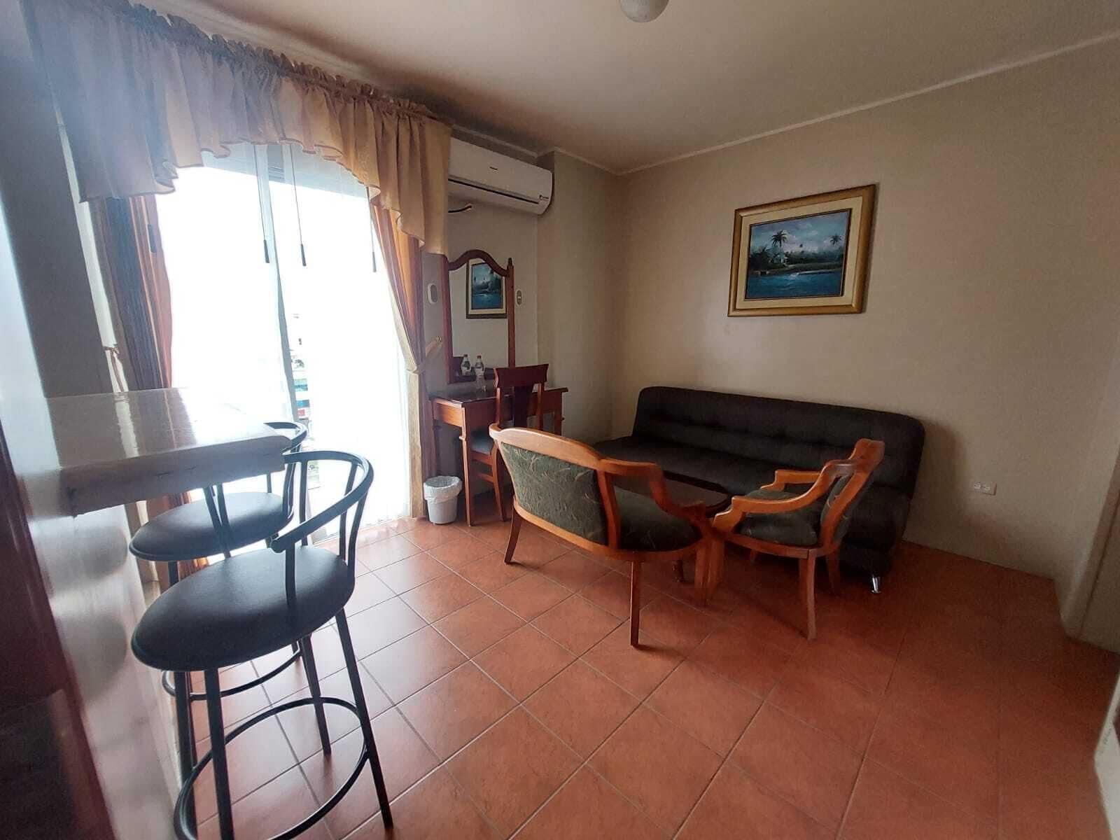 junior suite, 1 queen bed, non smoking | in-room safe, free wifi, bed sheets