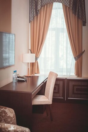 Kamar Double Standar | Fasilitas kamar