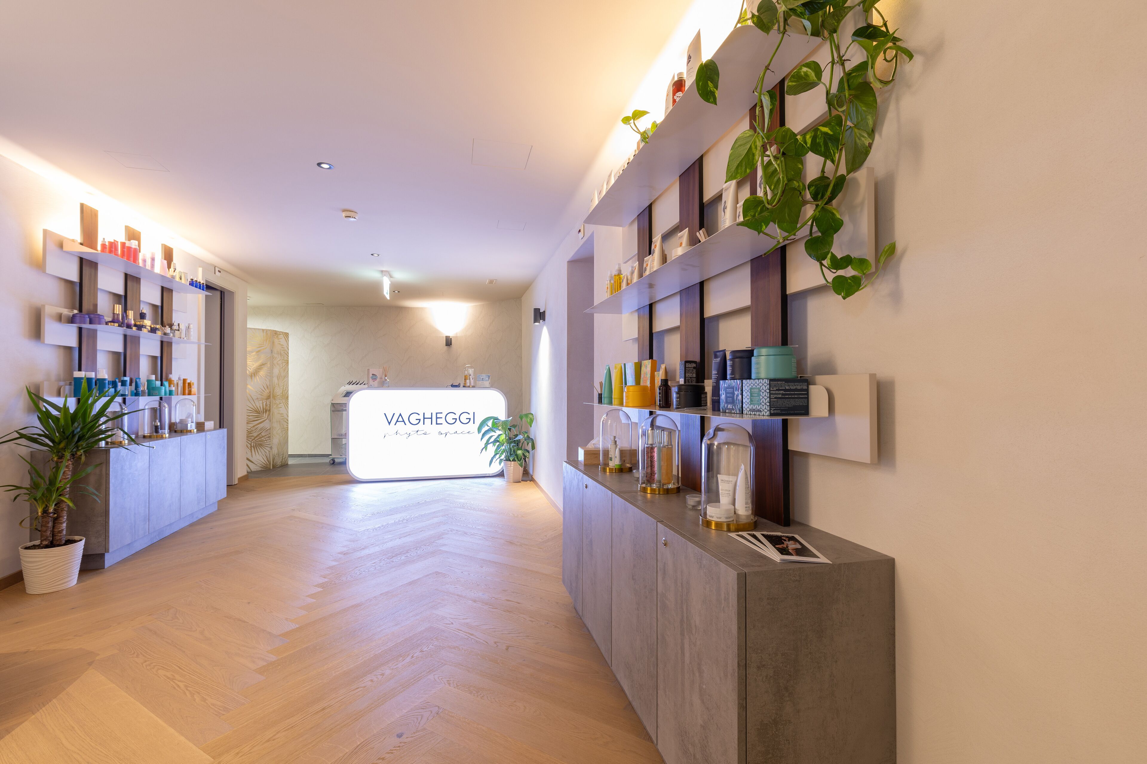 sauna, steam room, body treatments, facials, massages