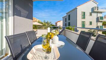 Superior Apartment, 2 Bedrooms, Terrace (A1) | Terrace/patio