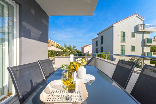 Superior-Apartment, 2 Schlafzimmer, Terrasse (A1) | Terrasse/Patio