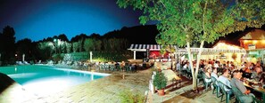 Terrace/patio - Camping les Bo-Bains (Badefols-sur-Dordogne)
