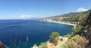 View from property - Il Ritrovo di Ulisse Bed & Breakfast (Villa San Giovanni)