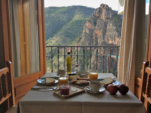 Miralmundo Alojamientos Rurales Ayna - HOSTAL RURAL