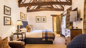 Garden Suite, Old Swan | 1 bedroom, hypo-allergenic bedding, desk, iron/ironing board