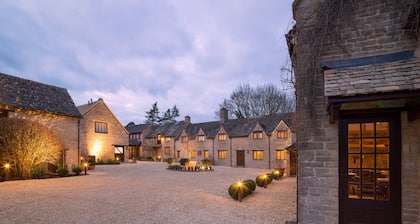Old Swan & Minster Mill Hotel