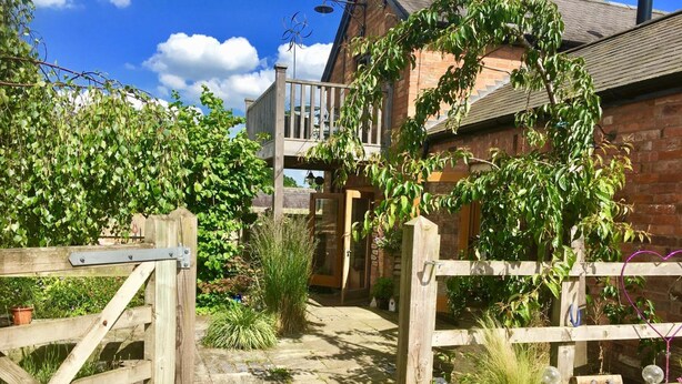 Property grounds - Bybrook Barn (Loughborough)