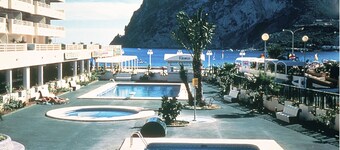 Apartamentos Esmeralda