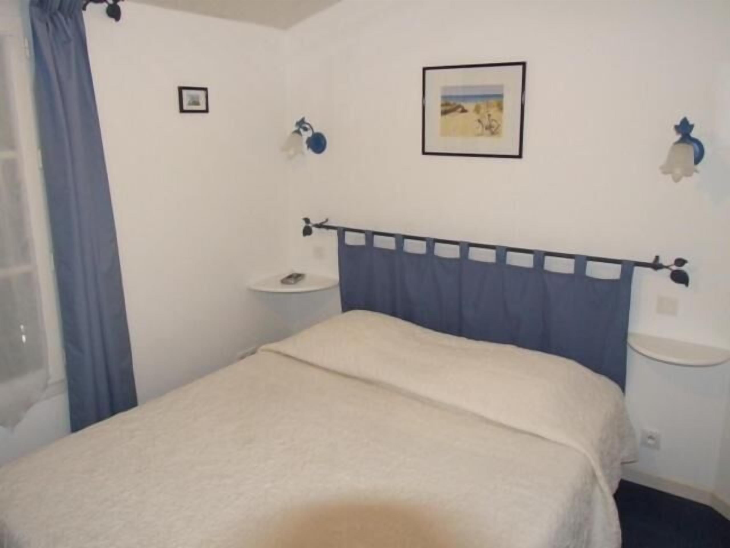 hypo-allergenic bedding, individually decorated, individually furnished