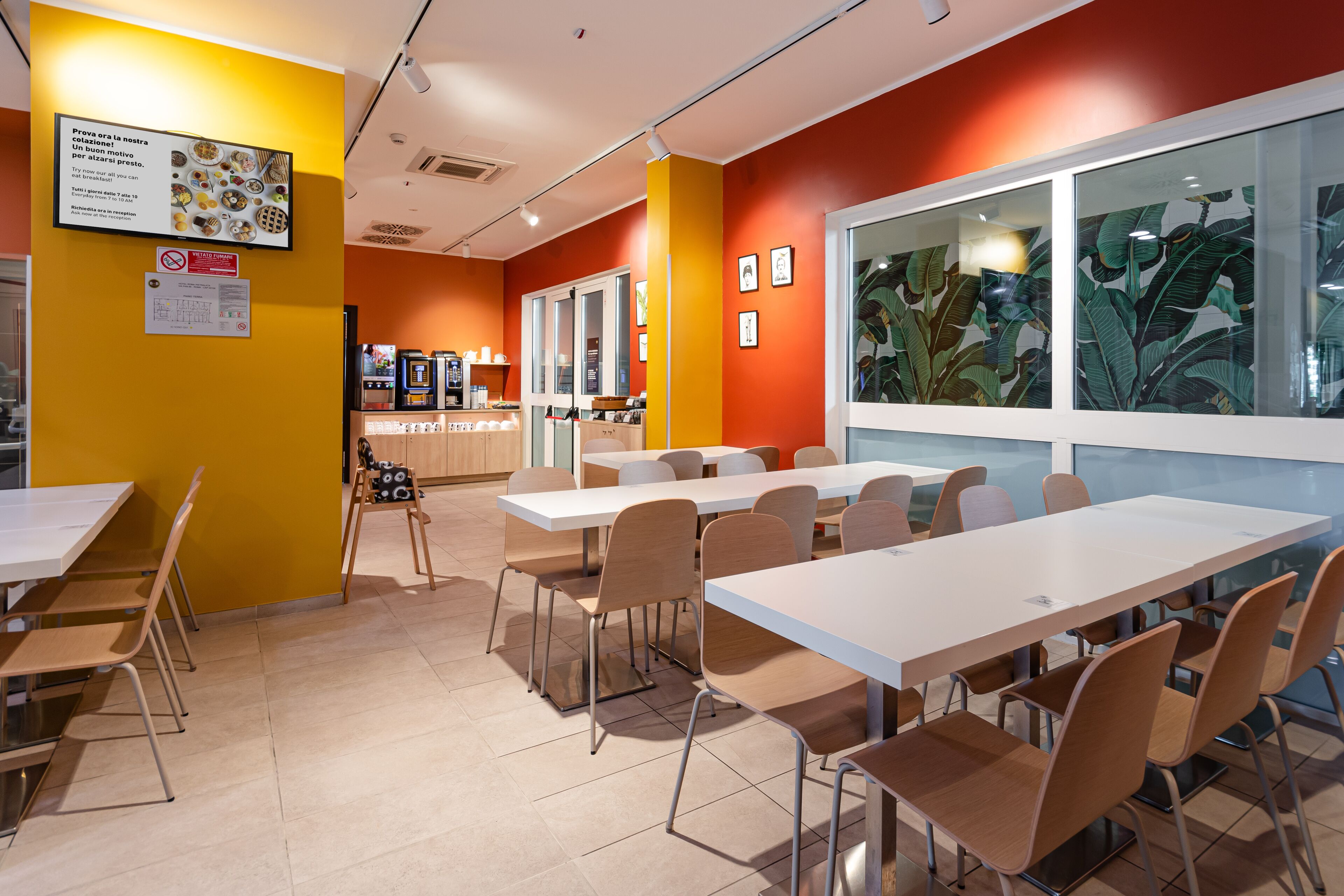 Daily buffet breakfast (EUR 7.20 per person)