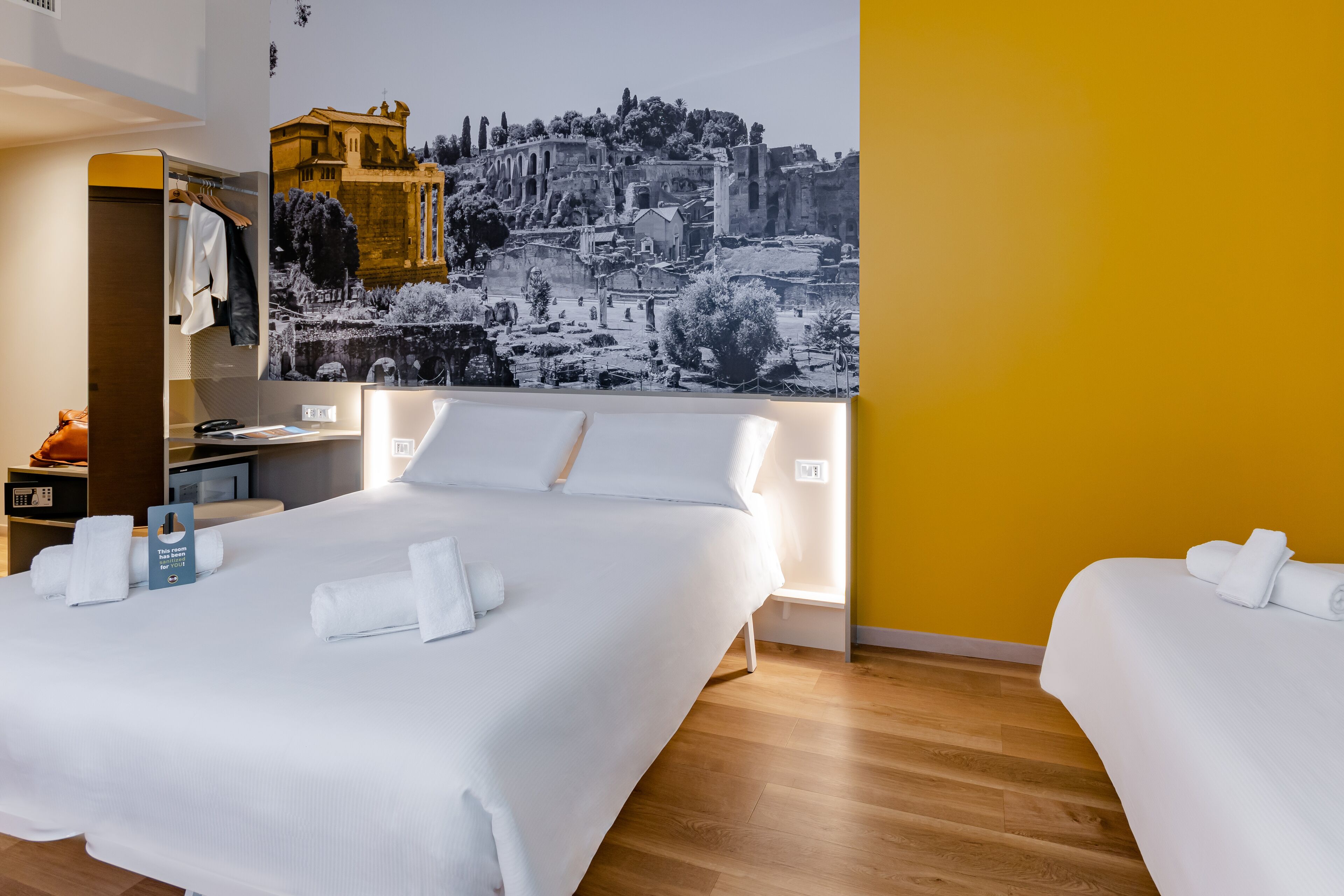 Standard Triple Room, Non Smoking | In-room safe, desk, blackout drapes, soundproofing