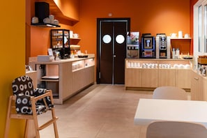 Daily buffet breakfast (EUR 7.20 per person)