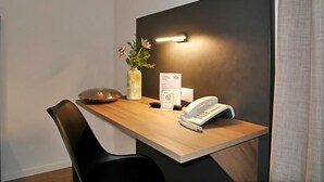 Immagine non classificata, 5 di 42, pulsante