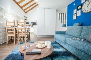 Televisión de pantalla plana, libros