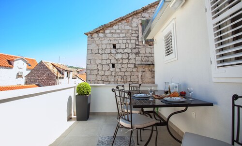 Apartment heart of Trogir