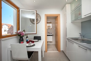 Apartment, Terrace | In-room dining - Apartment heart of Trogir (Trogir)