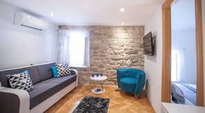 Apartment, Terrace | Living area