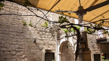 Appartement, 2 chambres | Vue de la chambre