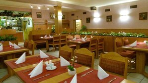 Ảnh chưa phân loại, 3 trong số 32 ảnh, nút