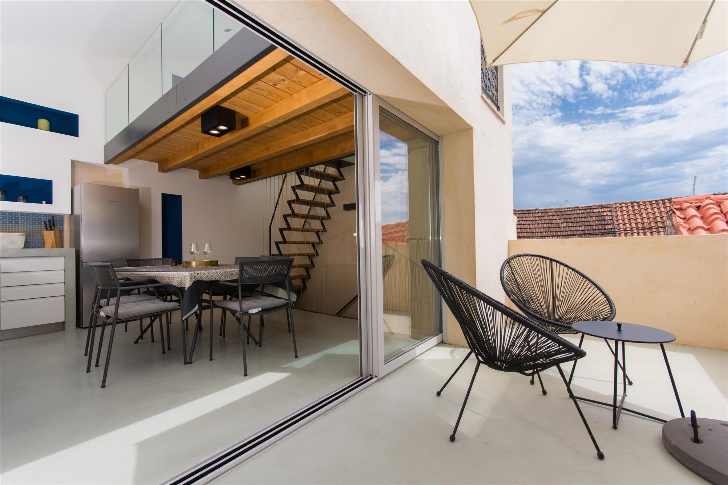 Traditional House, 3 Bedrooms | Balcony