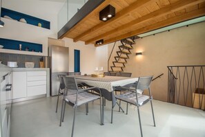 Traditioneel huis, 3 slaapkamers | Dineren in de kamer