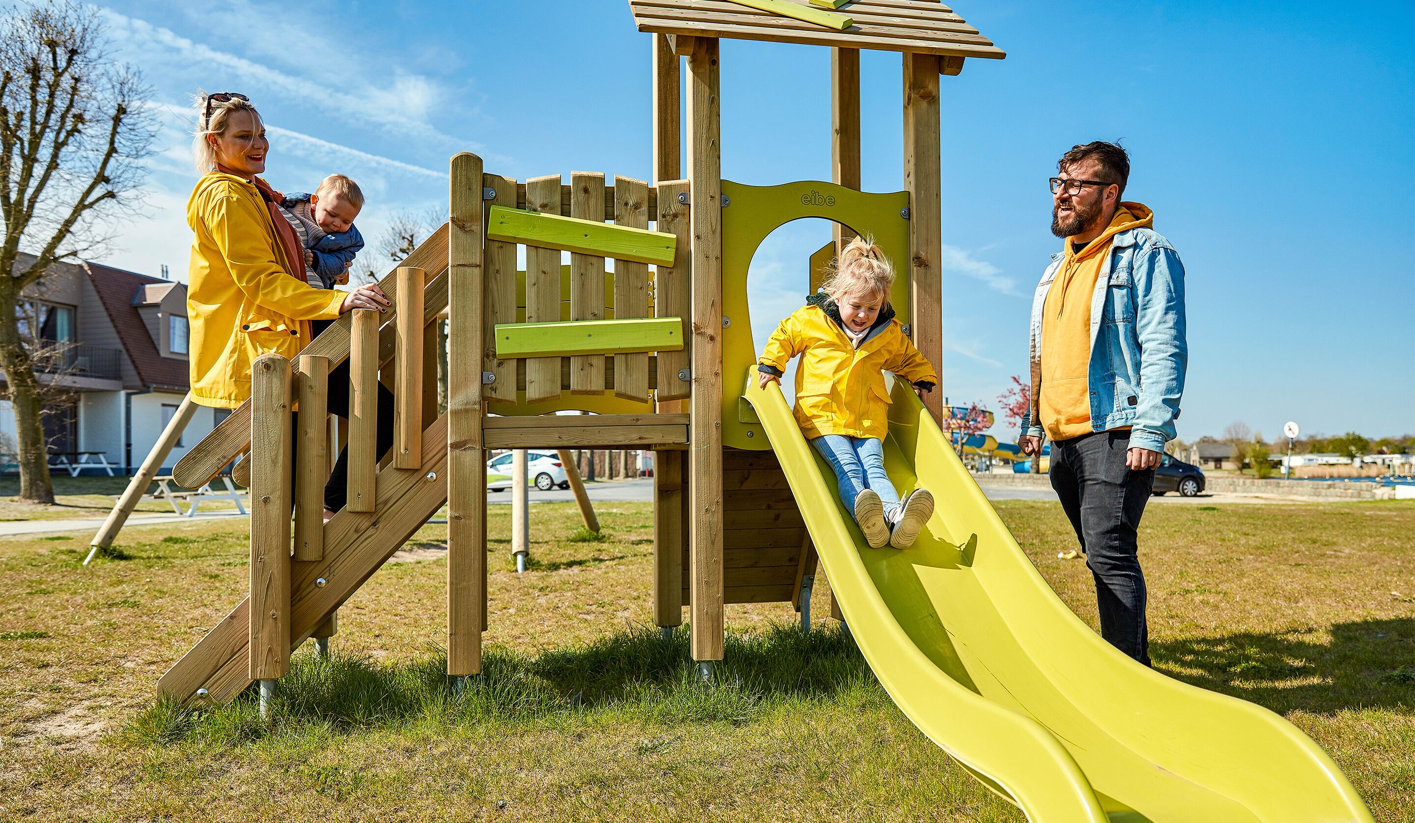 Área de juegos infantiles al aire libre