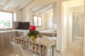 Studio Confort | Restauration dans la chambre