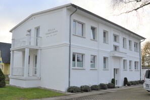 Front of property - Villa Herbstwind in Binz (Binz)