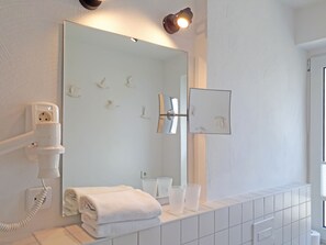 Bathroom - Villa Herbstwind in Binz (Binz)